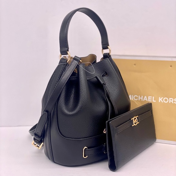 Michael Kors Reed Bucket Crossbody and Wallet Set - Picture 2 of 12